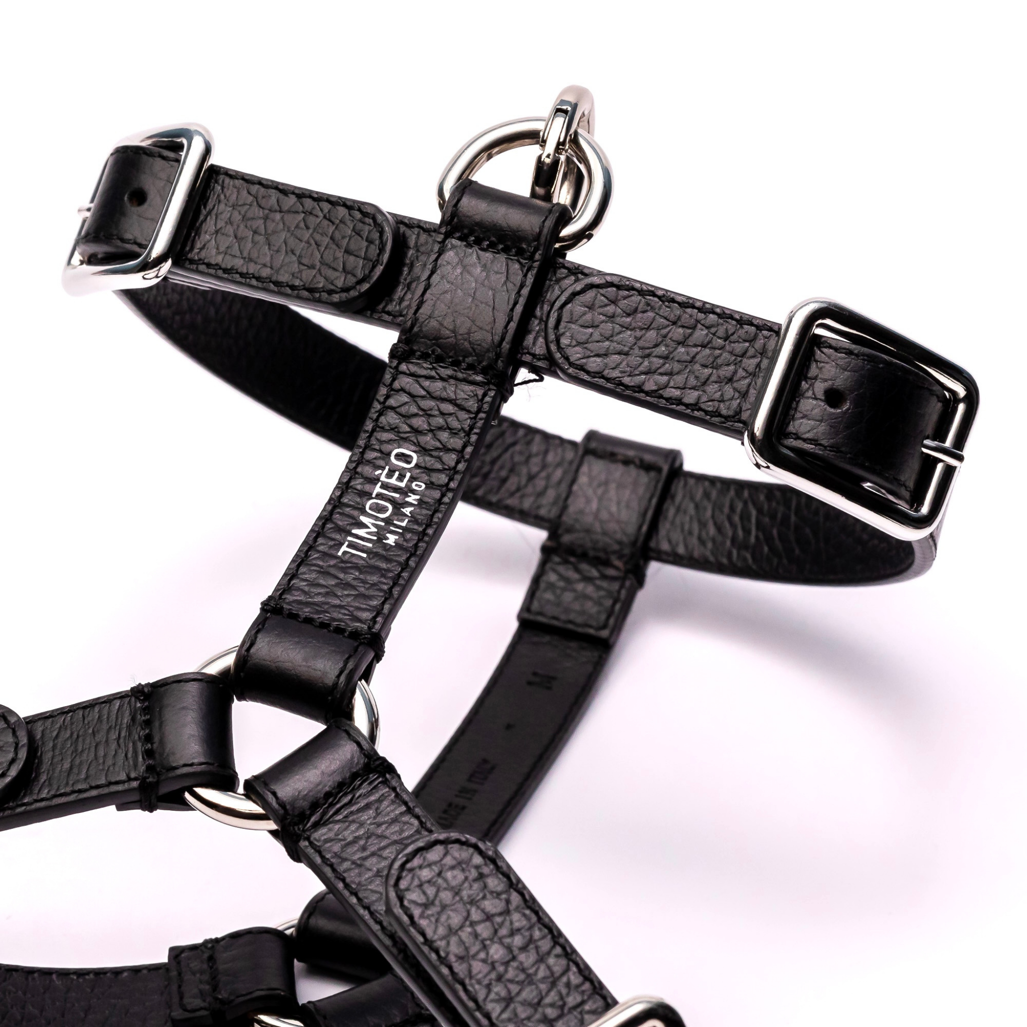 Pettorina H in pelle Licorice